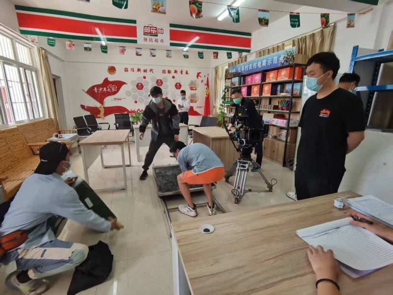 追星女孩心理学分析报告：蒙城县广告片拍摄公司揭秘饭圈应援式传播逻辑